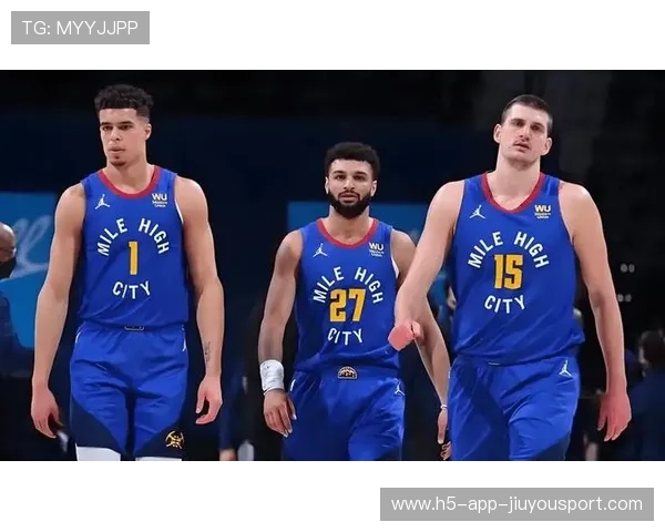 掘金表现稳定，球队默契度联盟顶级，球队配合默契