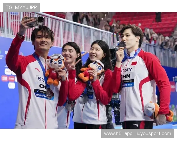 游泳世锦赛：中国队连续夺金，表现震撼！，游泳世锦赛中国榜首